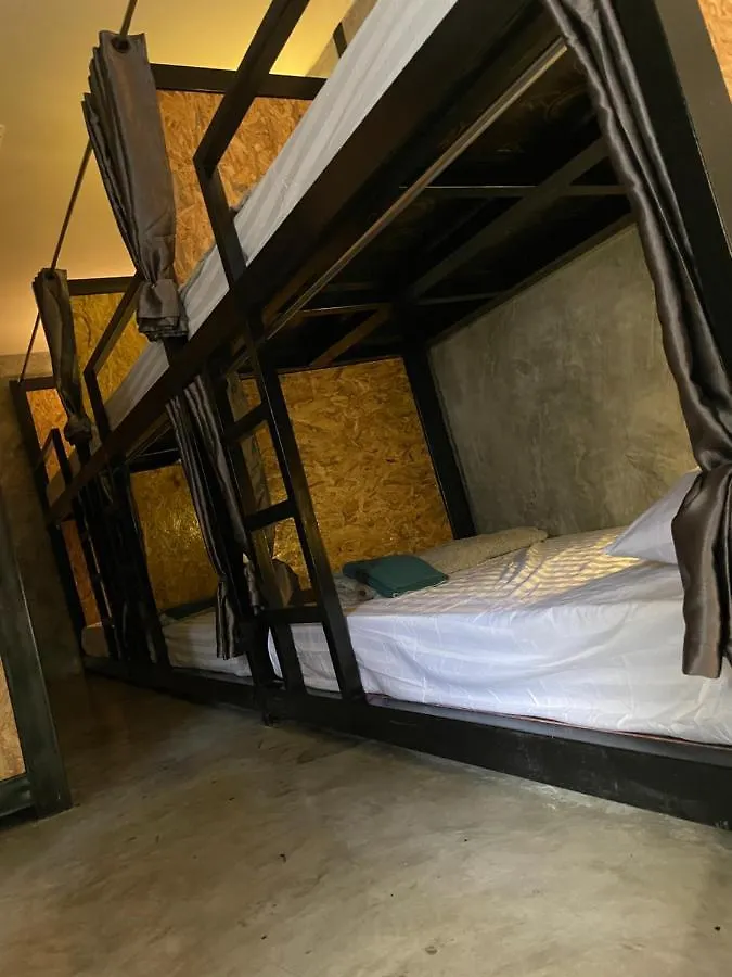 Bird'S Nest Hostel Ko Tao