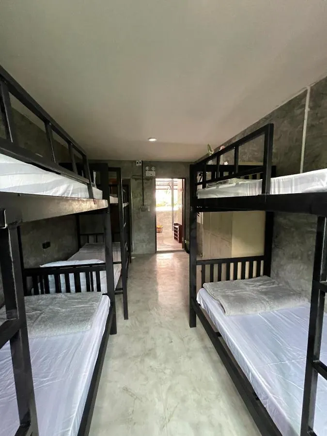 Bird'S Nest Hostel Ko Tao